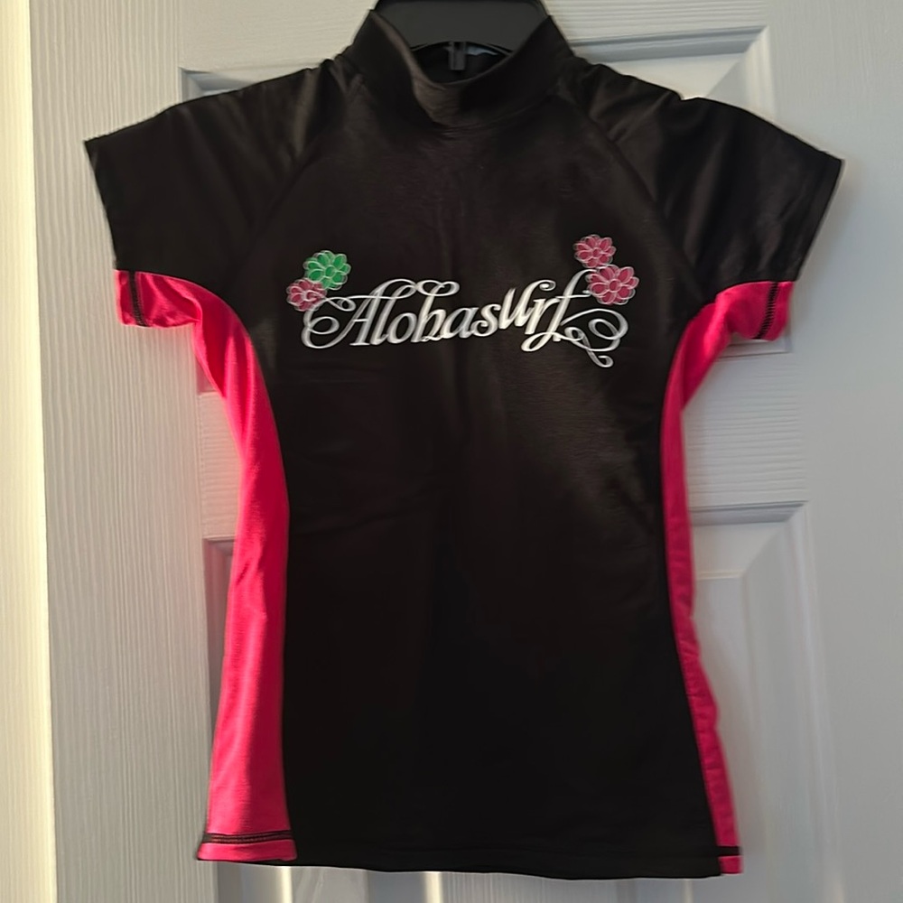 Sunspecs Short Sleeve Swim Top